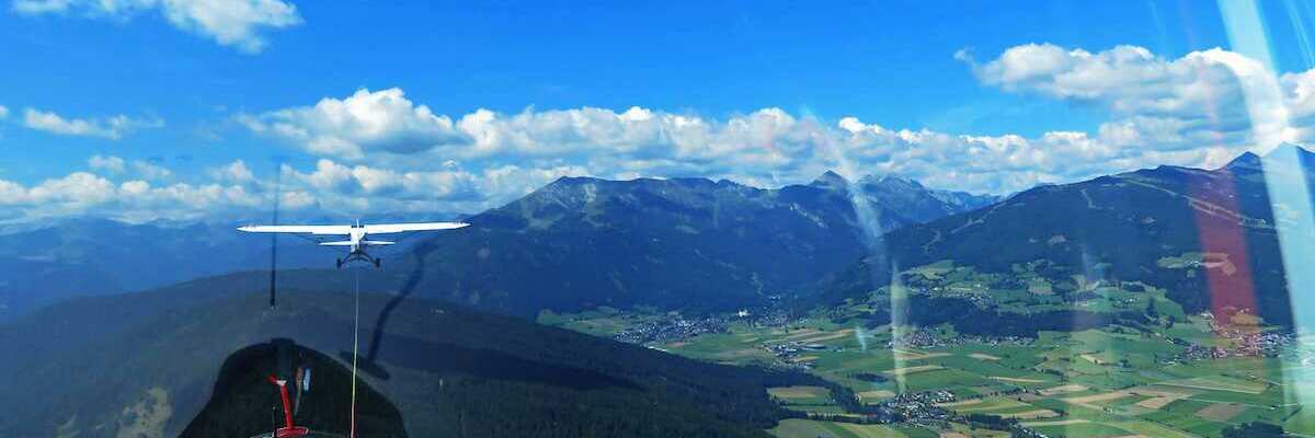 Flugwegposition um 10:04:32: Aufgenommen in der Nähe von Gemeinde Tamsweg, 5580 Tamsweg, Österreich in 1540 Meter